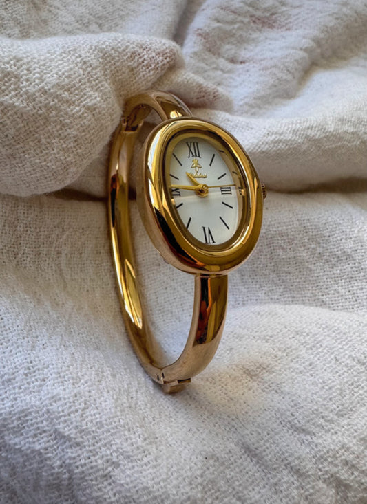 Gold bangle watch watch | Vintage inspired
